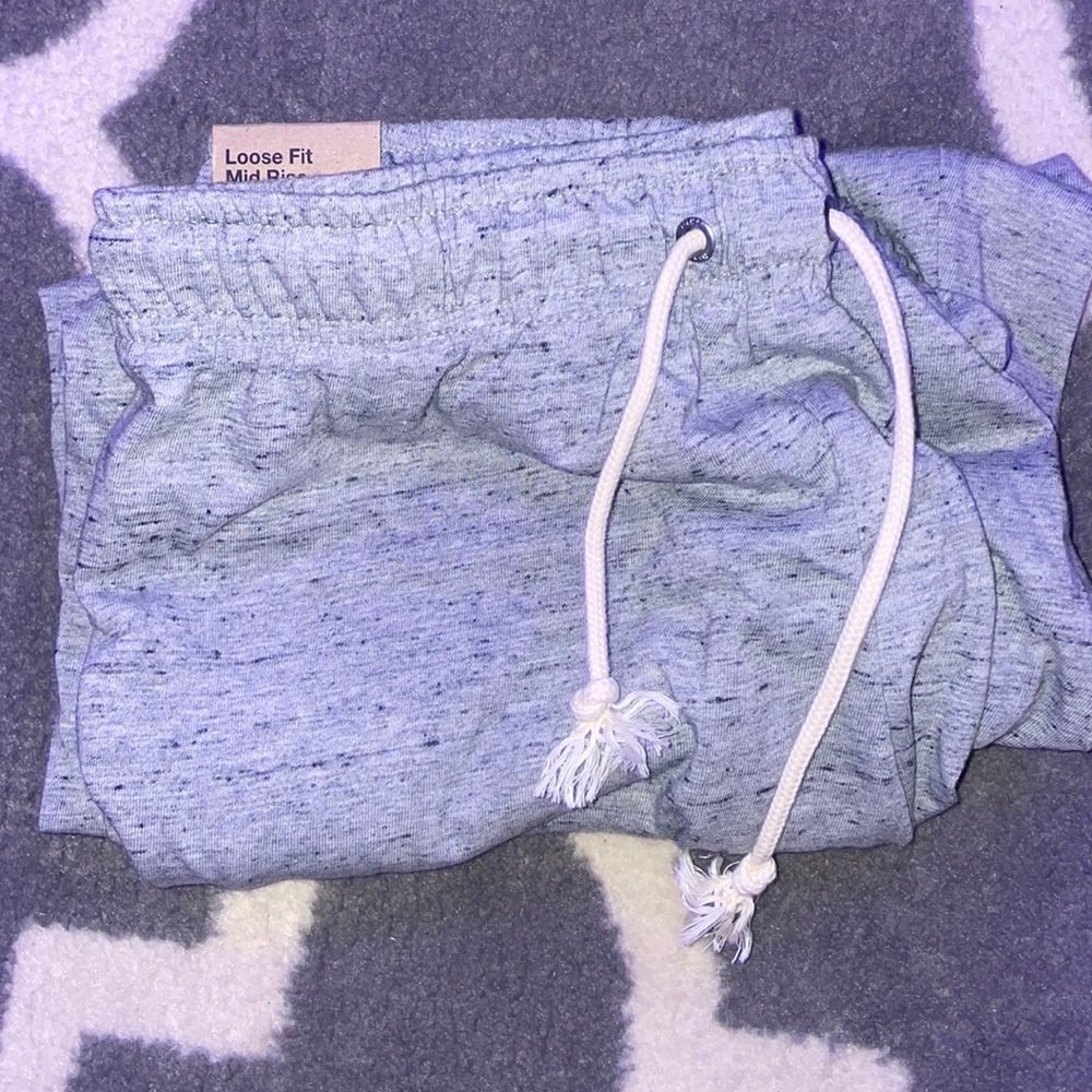 Grey spotted Nike Sweats